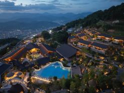 Qingshuiyan Hot Spring Homestay · Penglai Healing Mountain Lodge