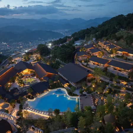Qingshuiyan Hot Spring Homestay · Penglai Healing Mountain Lodge