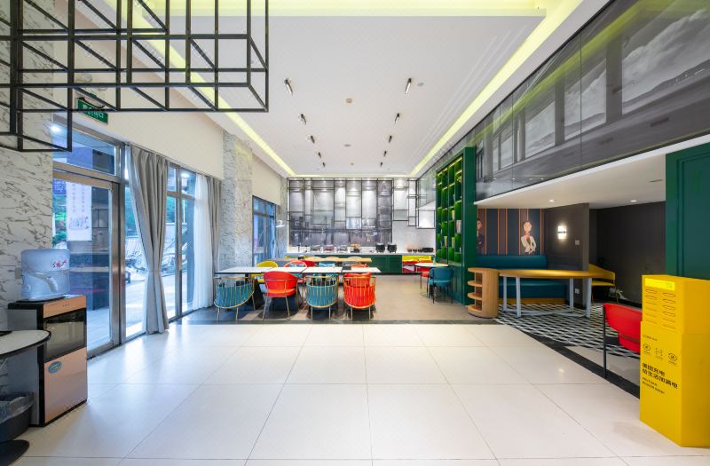 Yast Hotel (Daxin Metro Exit A, Nantou Ancient City)