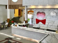 S2 Hotel Hotels near Laem Thaen