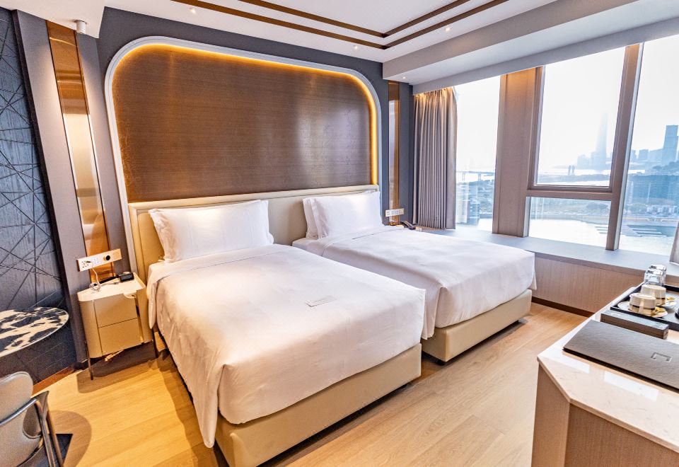 YOHO 리바지 컨티넨탈 트리플룸