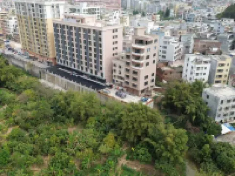 河畔灣酒店 Hotels near Luoding Confucious Temple