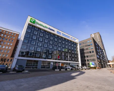 Holiday Inn Express ANTWERP CITY - NORTH by IHG Hoteles en Amberes