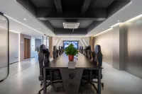 IDJ Love E-Sports Hotel (Kaifeng Qingming Riverside Garden Gulou Night Market)