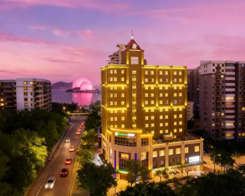 Holiday Inn Express Zhuhai Grand Theater by IHG Hotele w: Zhuhai