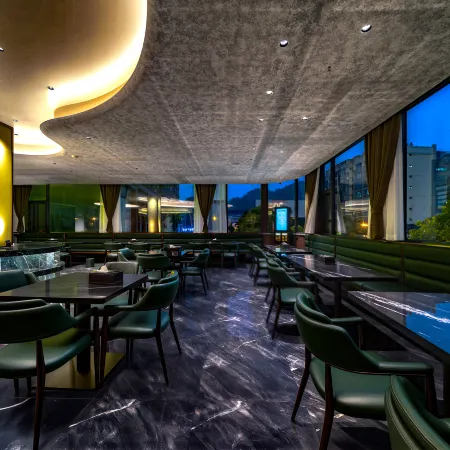 Anya hotel