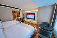 Junbo Hotel（Anyang Linzhou Hongqi Canal Avenue Municipal Government Branch）