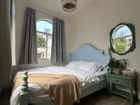 Manfa Sea View Guesthouse