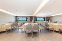 未來侶程飯店（臨泉雲頂萬象裡文創街區店）
