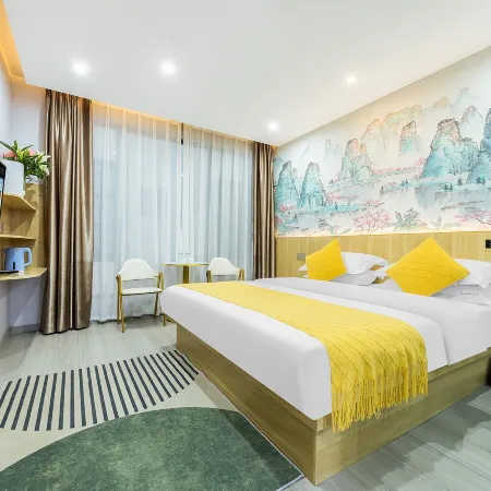 Haoyun · Fog Gallery Shangman Homestay (Lijiang Gucheng Zhongyi Market)
