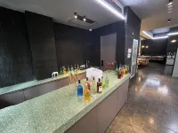 The Origin Hotel (Wuma Street Park Road) - bar