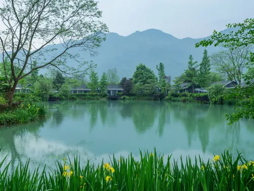 Yunhai Xuegu Hot Spring Hotel