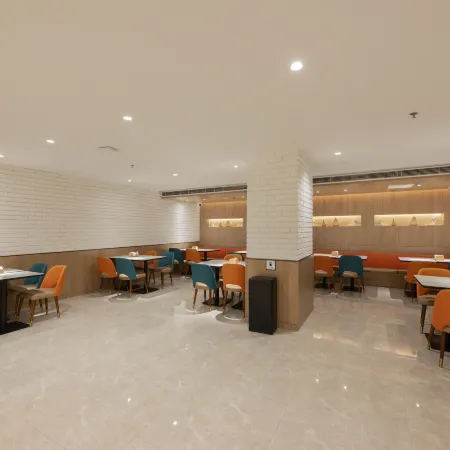 HanTing Hotel (Ulanhot Wuyi Square)