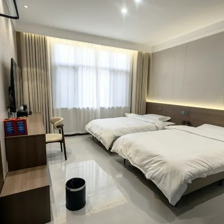 Juancheng Yijia Hotel