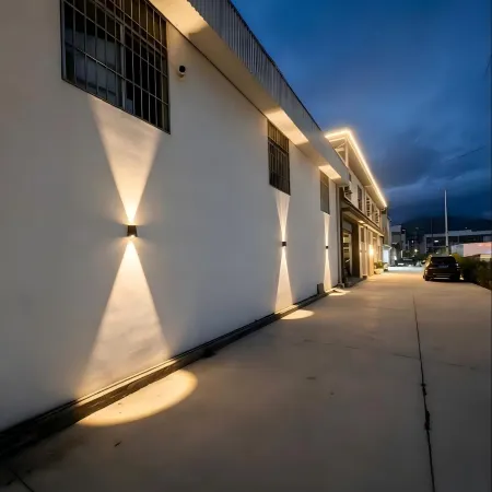 Qingyin Xiaozhu Homestay (Baoshan Banqiao Qinglong Street)