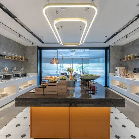 Home Inn Selected (Linhai Passenger Transport Center, Baiye East Road Branch)