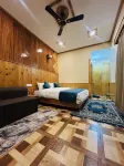 Mehra Paradise And Cafe - Mountain view