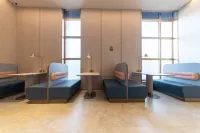 HanTing Hotel (Tongliao Country Garden Yulongwan) - 주차장