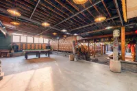 Huashan Outdoor Theme Hotel - bar