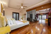 Templer Guesthome 6R5B Cozy Forest View with Pool - 4-Star