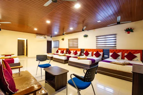 Sree Kumaran Residence - 2-Star