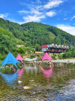 Mosu · Hongcun Xiangju | Mountain & Stream Rustic-Luxury Garden Stay (Three Trees Scenic Area) - con encanto