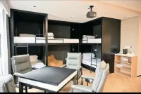 No. 7 E-Sports Hotel - New