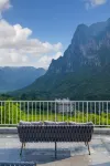 Huguan · Banshan Jian Yue Moon Hill Boutique Stay (Baquan Gorge Scenic Area) - vue sur la montagne