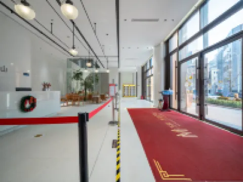 Boke Metropolitan IMAX Grand Cinema Hotel (Zhongshan Square Subway Station)