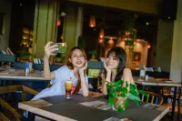 Yingde Liyang Gorge Liquan Riverview Resort فنادق في ينغ ده