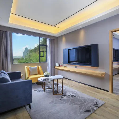 CHEERMAY Hotel (Yangshuo Shili Gallery Yulong River)