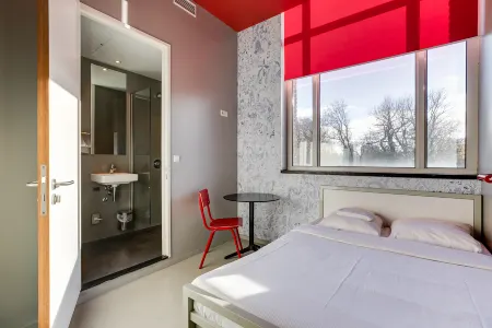 Clinknoord Hostel