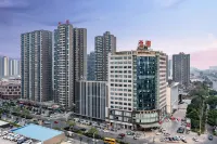 Hongxin Hotel (Qingyuan People's Hospital Gymnasium) - Bjergudsigt