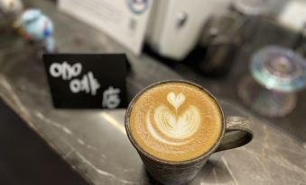 Enjoy Hotel(Sanlitun Tuanjiehu Subway Station Store)