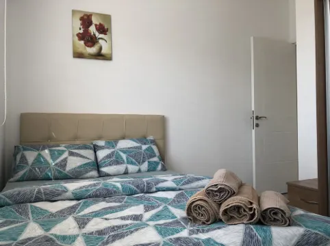 Kyrenia City Center. Mountain View. Easy Access.