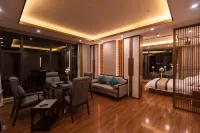 Noeryang Hotel Hotels in Luhuo