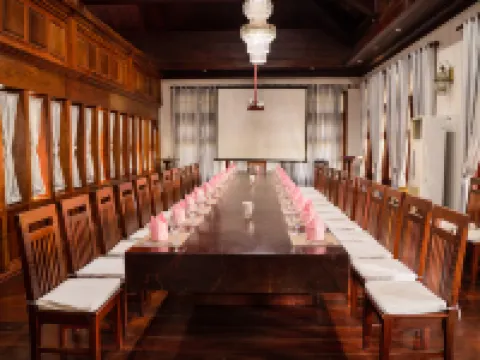 ทราย พาเลซ รีสอร์ต เกป โรงแรมในแกบ