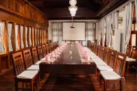 Try Palace Resort Kep