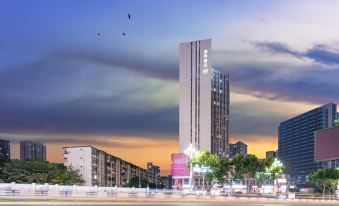 Haishang Hotel (Chongqing Shiqiaopu Subway Station Branch)