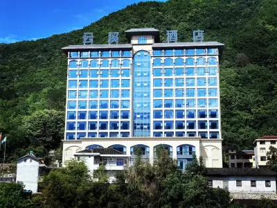 Foping Yunxi Hotel Hotels near Hanzhong Foping Panda Natural Reserve