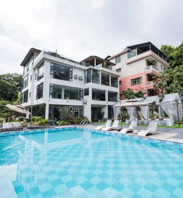 Longmen Huaxi Rainwater Yunju 남군산 윈덤 온천 워터파크 리조트 주변 호텔