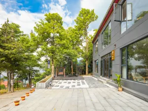 Floral Hotel · Lushan Yue Yao Hotel (Lushan Mountain XiaoTianchi Branch)
