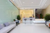Boya Hotel (Fenghuang Ancient Town Nanhua Bridge Branch) - parcheggio