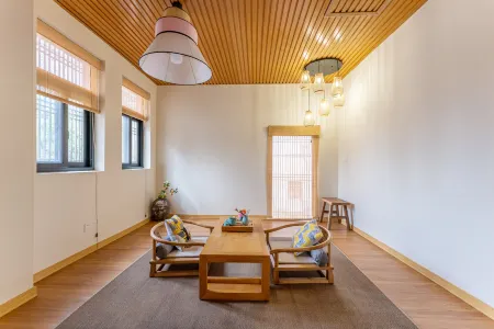 Floral Hotel·Shanghai Yajing Keju Hotel Отели рядом с достопримечательностью «Chongming Xunyicao Theme Park»