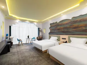 Zhaosu Gongyue Homestay