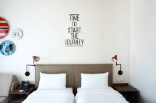 杜拜市中心羅弗飯店