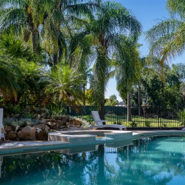 Charbonnier Hotel Singleton