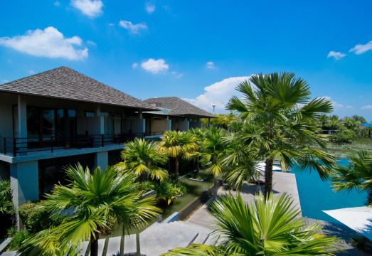 1. 파타라 리조트 ..