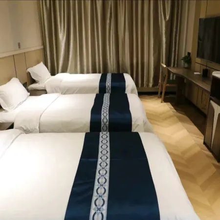 Nenjiang Landuo Huizhu Hotel