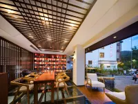 Beian Qingshe Holiday Inn (Zhangjiajie Wulingyuan Forest Park Branch)